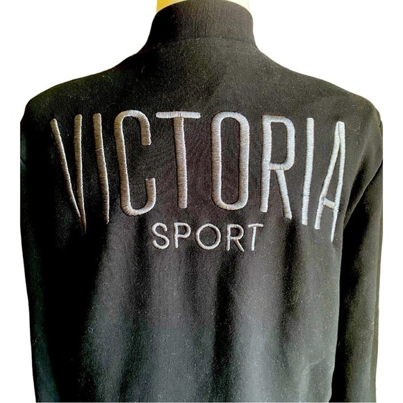 VICTORIA’S SECRETS-VICTORIA SPORT BLACK ZIP FRONT JACKET-SIZE XS - Picture 1 of 12